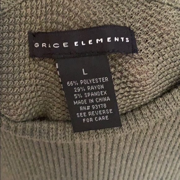 Grace elements green blouse. - Picture 2 of 3